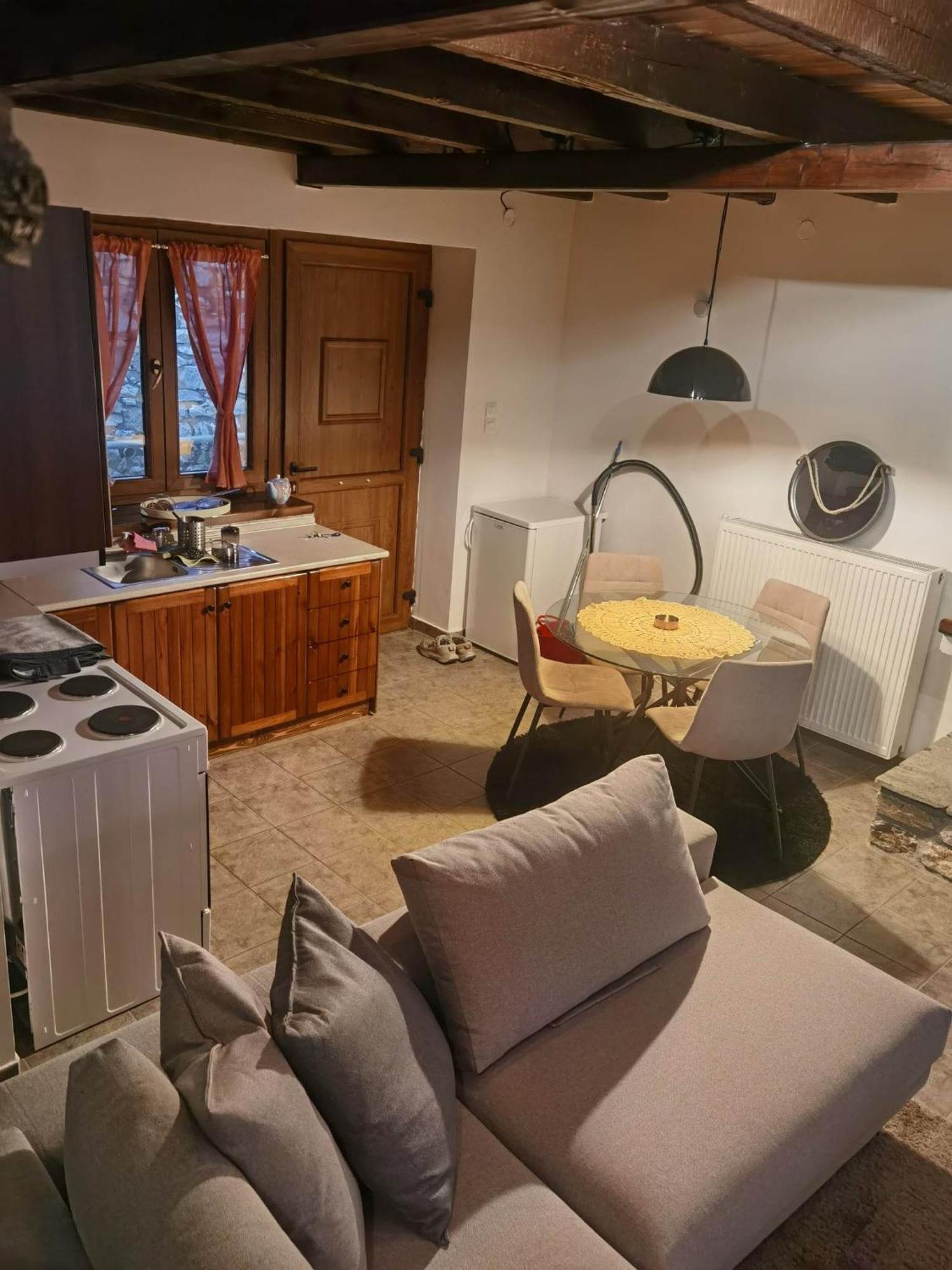 Traditional Stone Cottage In Palio Elatohori מראה חיצוני תמונה