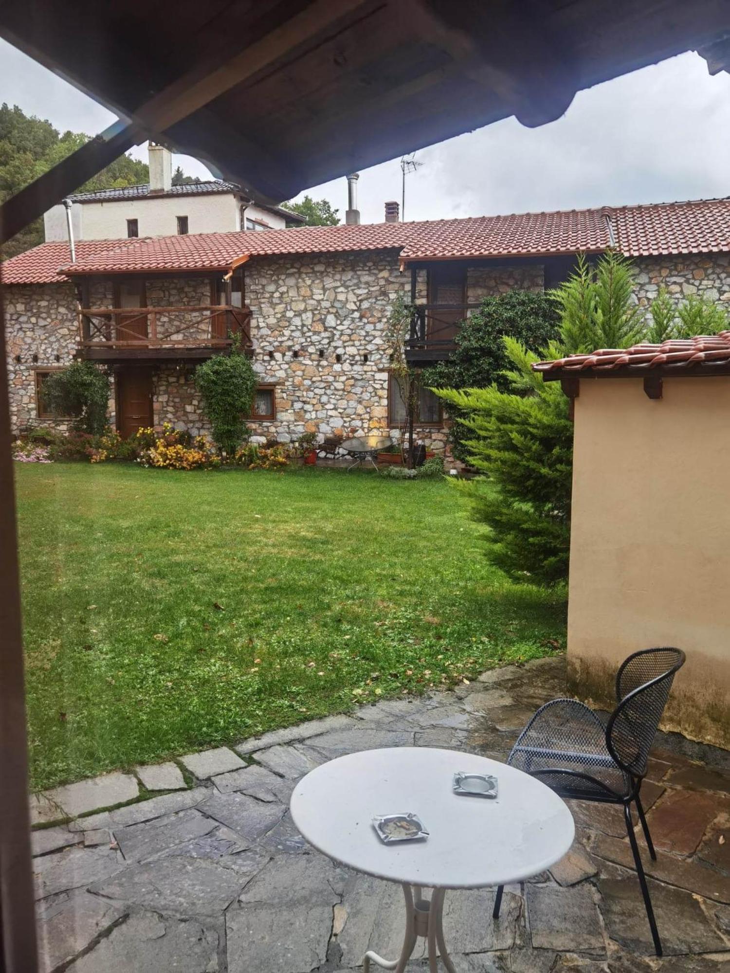 Traditional Stone Cottage In Palio Elatohori מראה חיצוני תמונה